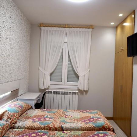 Pension Estacion 41 Logrono Ngoại thất bức ảnh